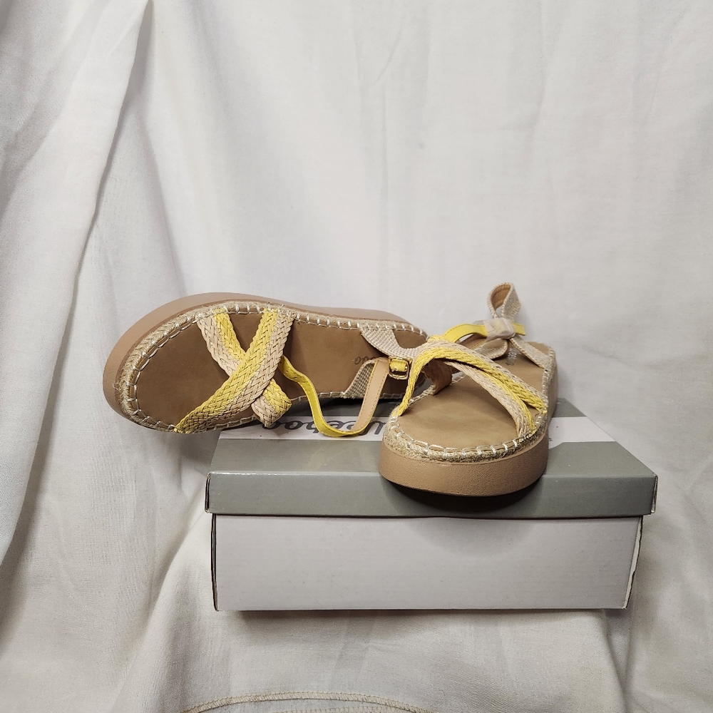 Weeboo Plateform Sandal Yellow Size 10